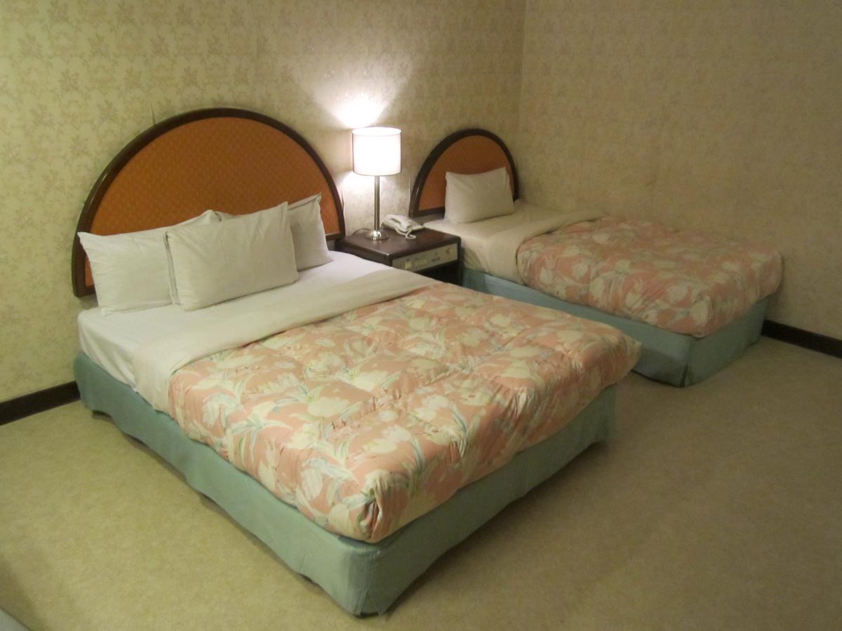 Goshen Hotel Kaohsiung Exteriör bild