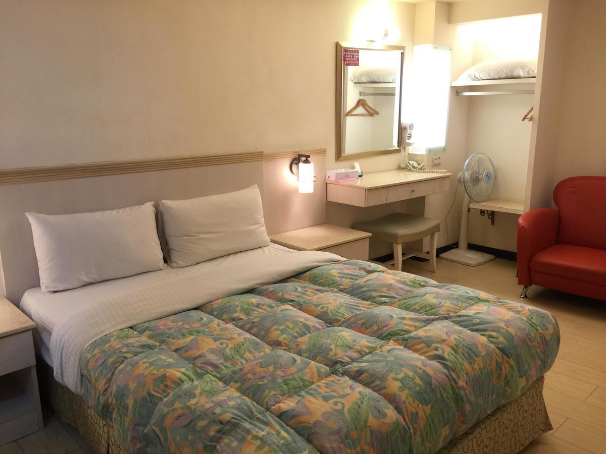 Goshen Hotel Kaohsiung Exteriör bild